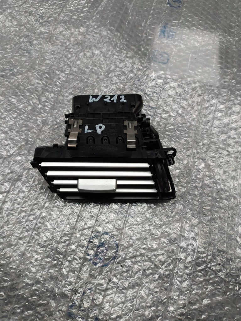 фото №8, Решётка обдув mercedes e-klasa w212 левая правая