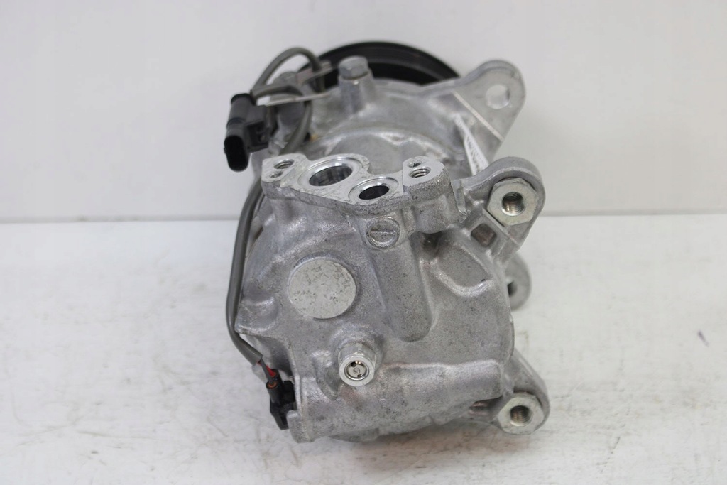 фото №6, Bmw насос кондиціонера 6994082 кондиціонер компресор компресор denso 63at - m440i