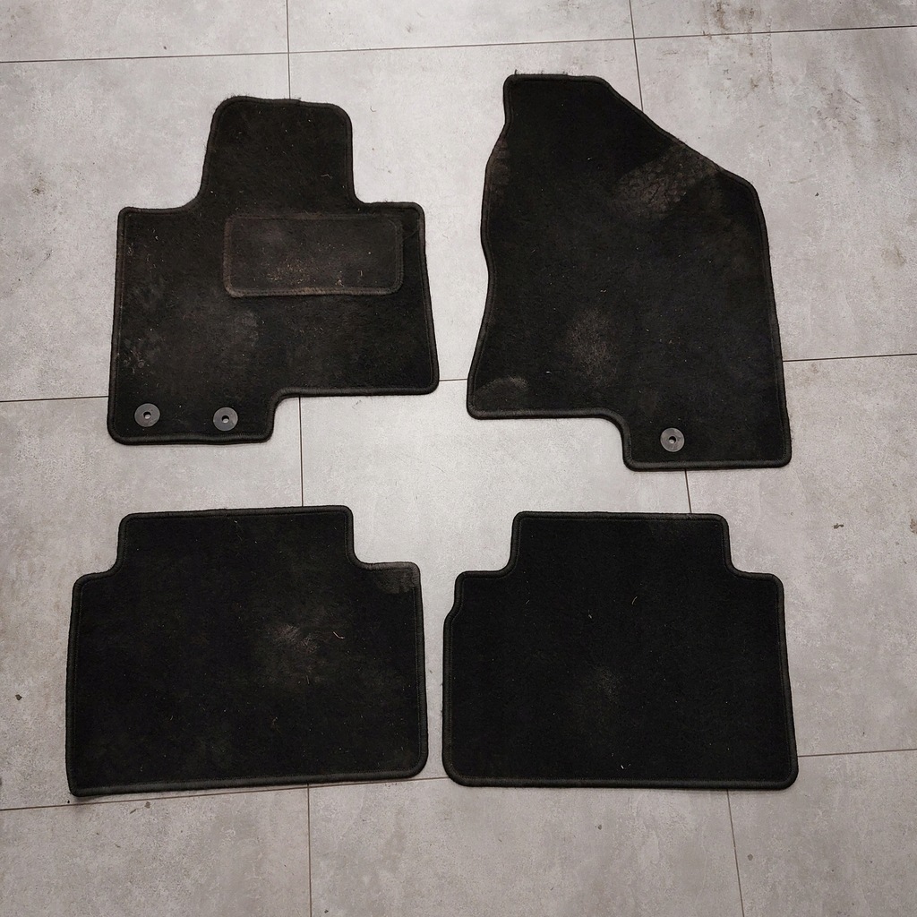 фото №1, Hyundai ix35 комплект коврики