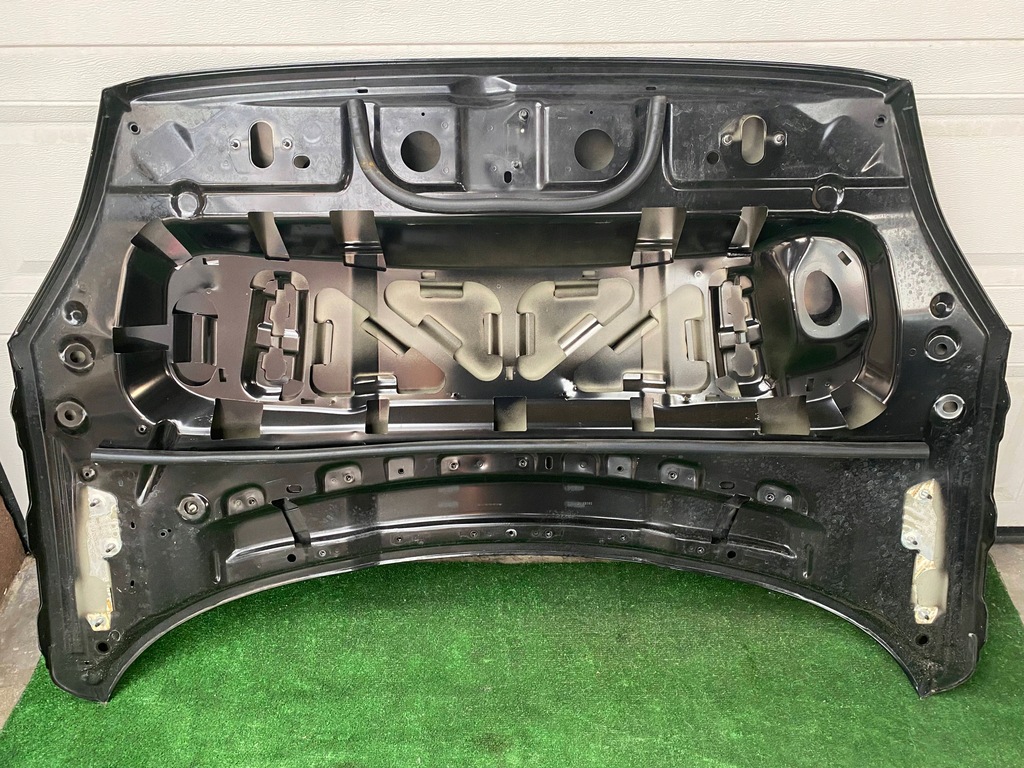 фото №4, Jaguar e-pace капот двигателя