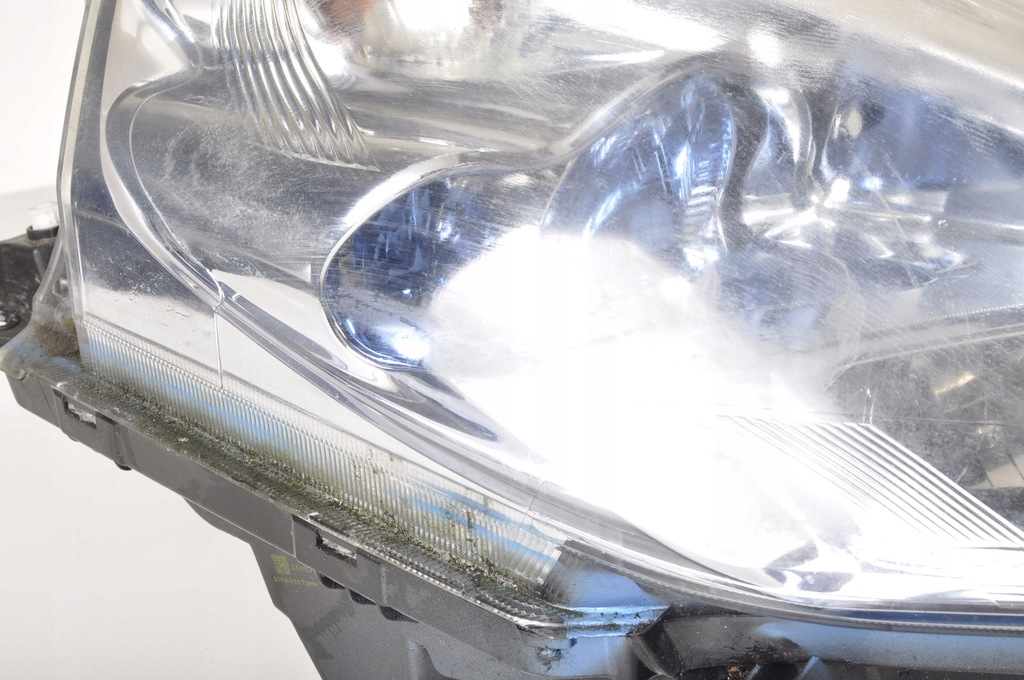 фото №11, Nissan leaf i ze0 лампа правая передняя anglik