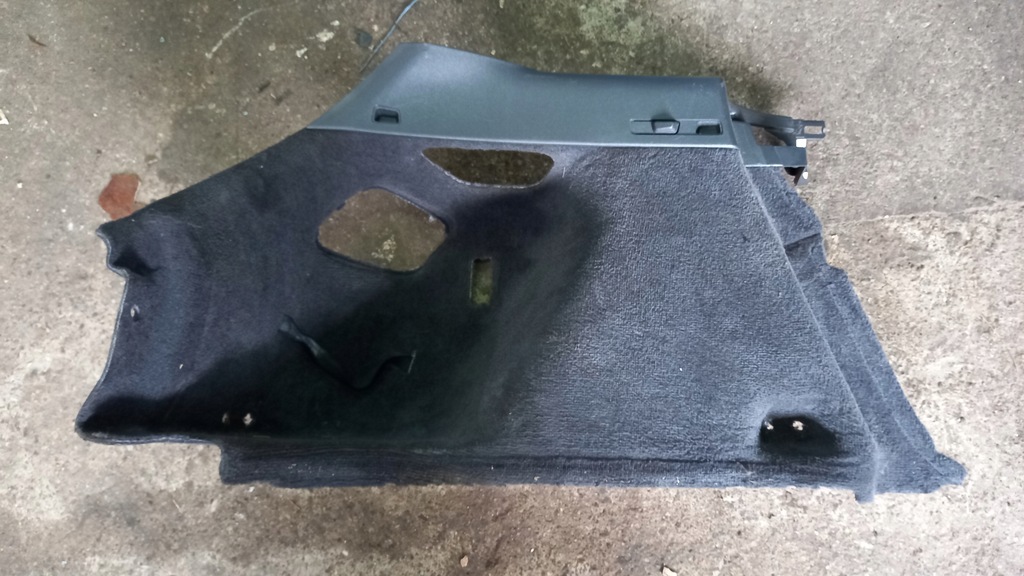 фото №1, Обивка багажника левая volvo c30 08r 2.0d