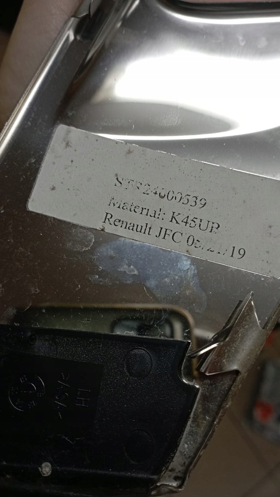 фото №2, Молдинг хром стекло боковой треугольник renault espace v