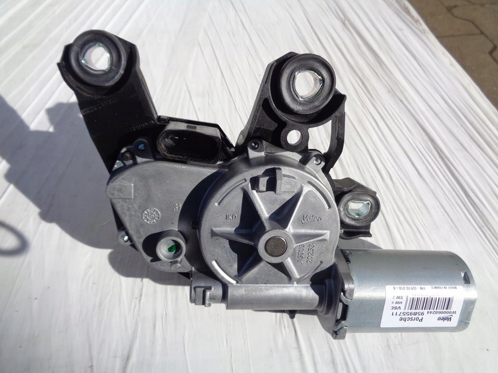 фото №15, Захист світло лампи задня ліва w кришка 95b945425e porsche macan