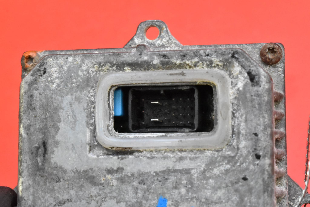 Перетворювач ксенон ксенон лівий перед 1307329074 alfa romeo gt 03-10 Зі Шроту