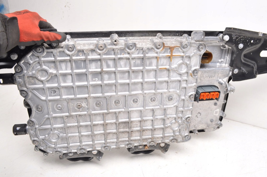 фото №9, Kuga iii mk3 2.5 акумулятор pz1810b759bb lx68-10c700-ac lx68-10c699-aa 8tys!!!