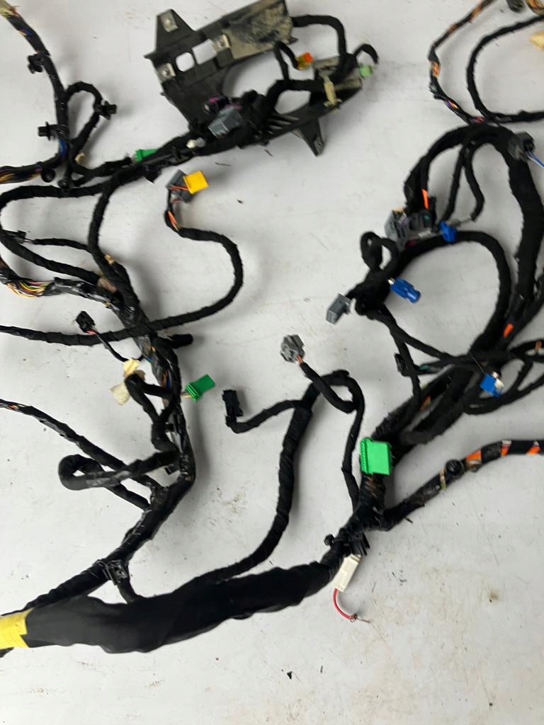 фото №6, Жгут электропроводка консоли volvo xc40