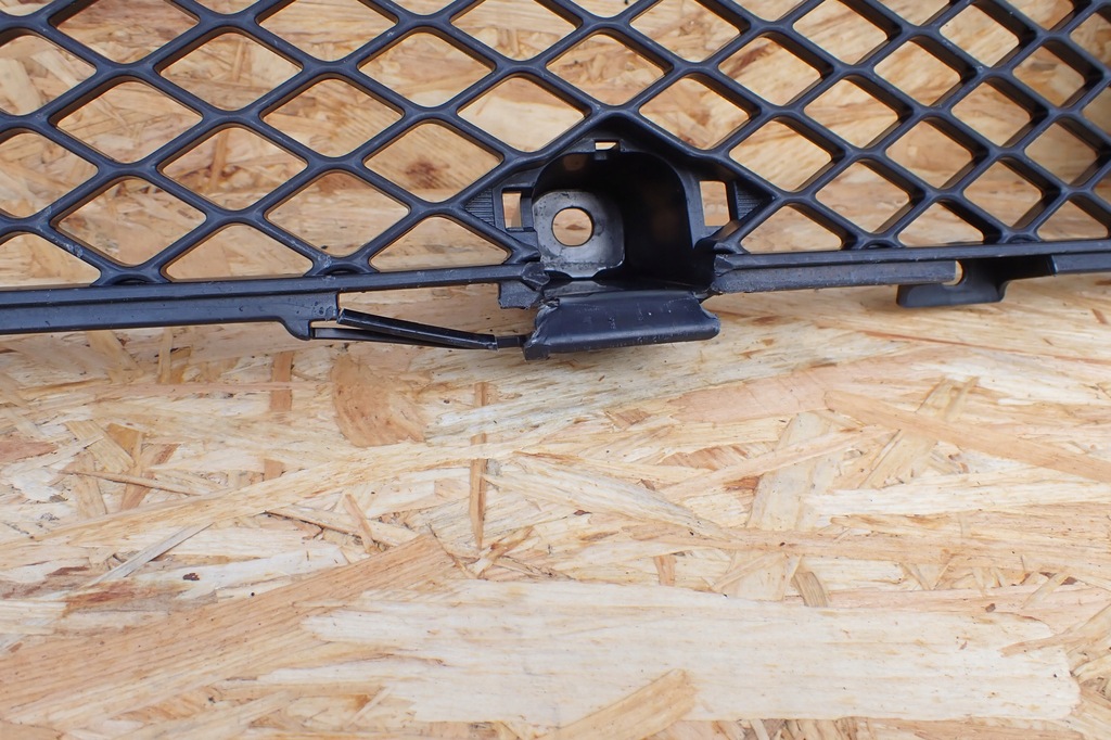 фото №6, Решітка радіатора бампера mitsubishi lancer 07- 6400a827