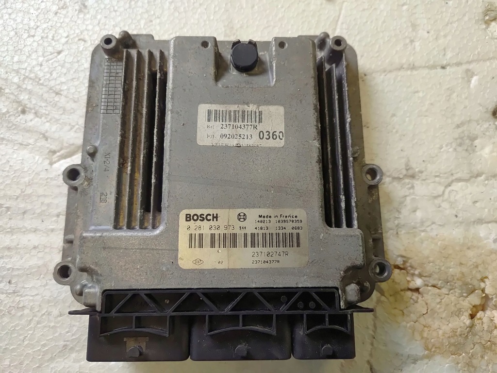 фото №1, Renault kangoo ii lift 13- eu блок керування двигуна 1.5dci 237104377r