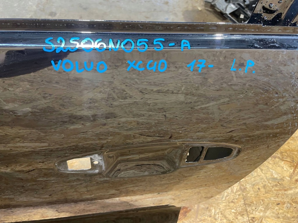 фото №7, Volvo xc40 xc-40 17- двері ліва перед передні