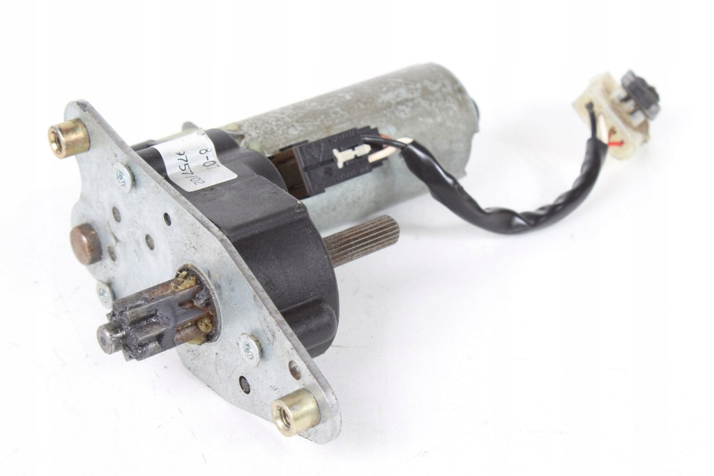 Bmw e90 e91 моторчик регулировки сиденье левый перед 0130002607 Недорого