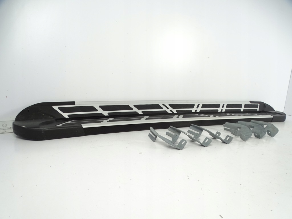 фото №5, Накладки пороговые hyundai tucson kpl. p+l + крепления