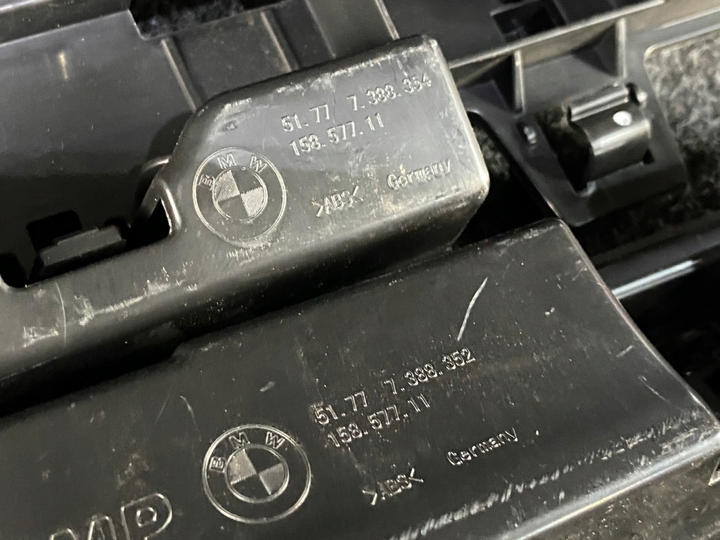 фото №6, Bmw seria 2 f23 кронштейн порог правое направляющая правый