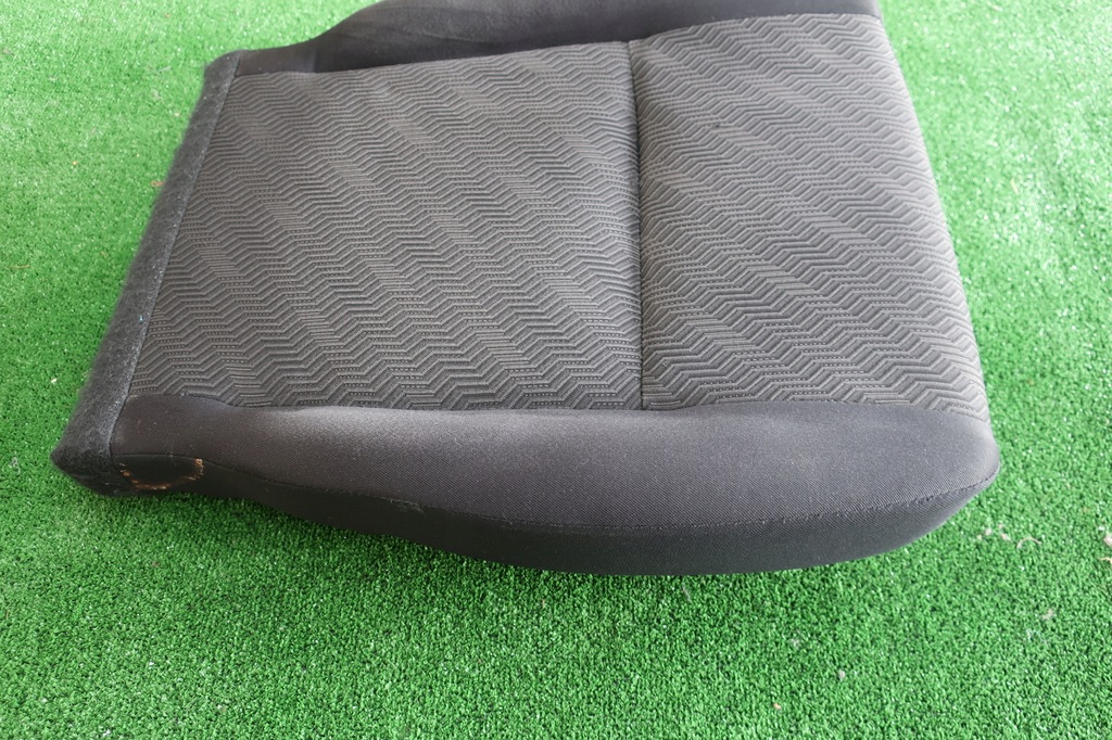 фото №4, Сиденье сиденье suzuki jimny левая правое 2013r