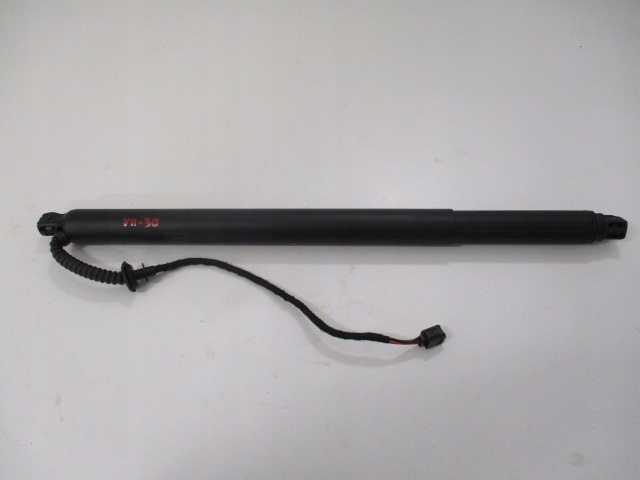 фото №1, Kia sportage iv привод крышки 81770-d9100