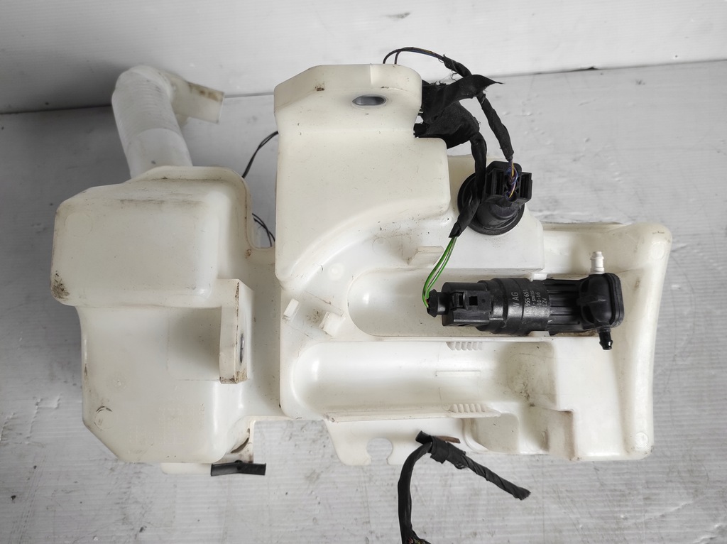 фото №4, Бак омывателя audi q3 lift 8u0