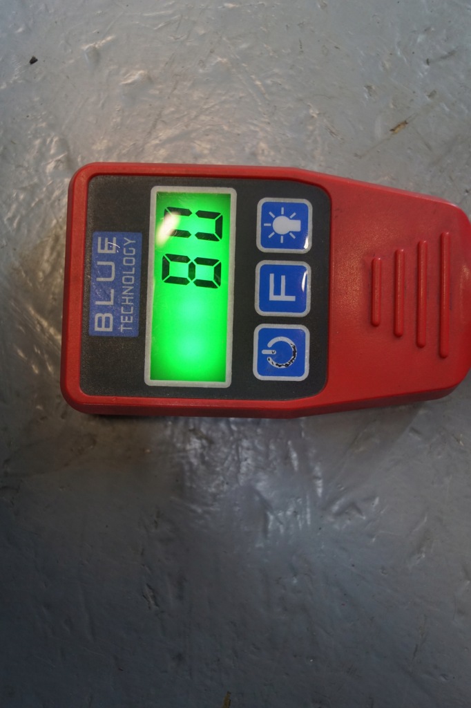 Крыло  левое  перед mercedes cls w219 Недорого