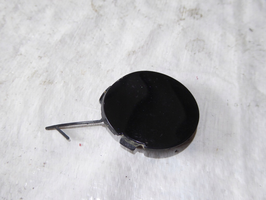 фото №1, Заглушка фаркоп буксировочный перед subaru levorg