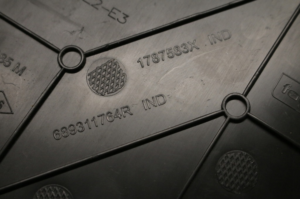 фото №7, Защита корпус консоли scenic iv