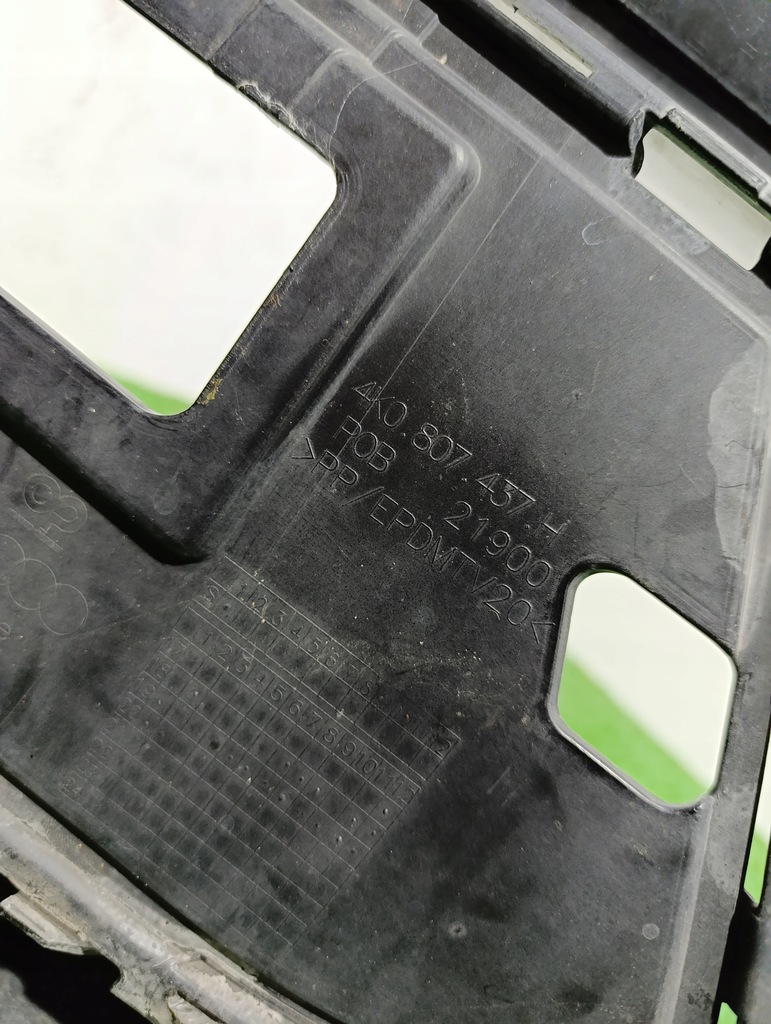 фото №16, Audi a6 c8 4k0 allroad бампер перед передний решётка радиатора решётка радиатора om