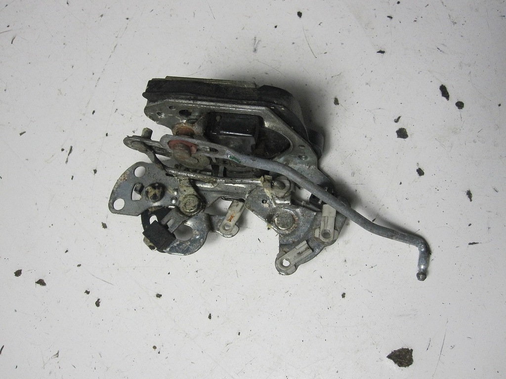 фото №7, Замок двері задній правий opel monterey 94r