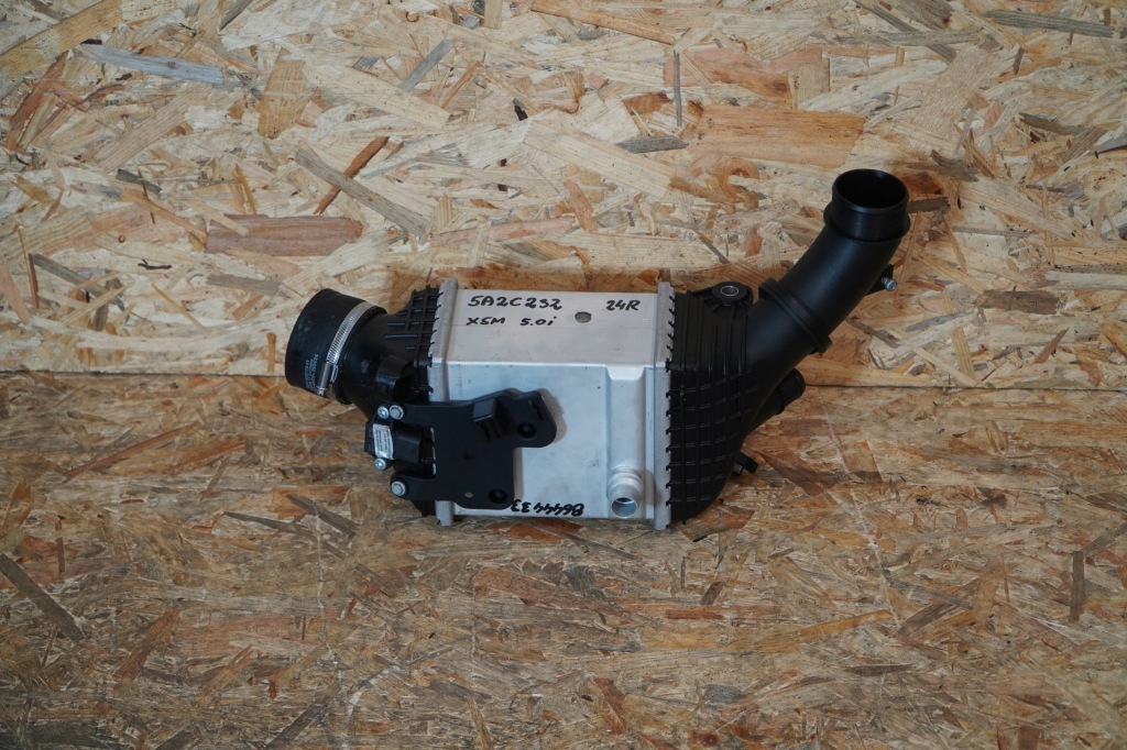 Интеркулер 5a2c233 5a2c232 bmw x5 m g05 x6 g06 4.4b 24r новая 0km оригинал Киев