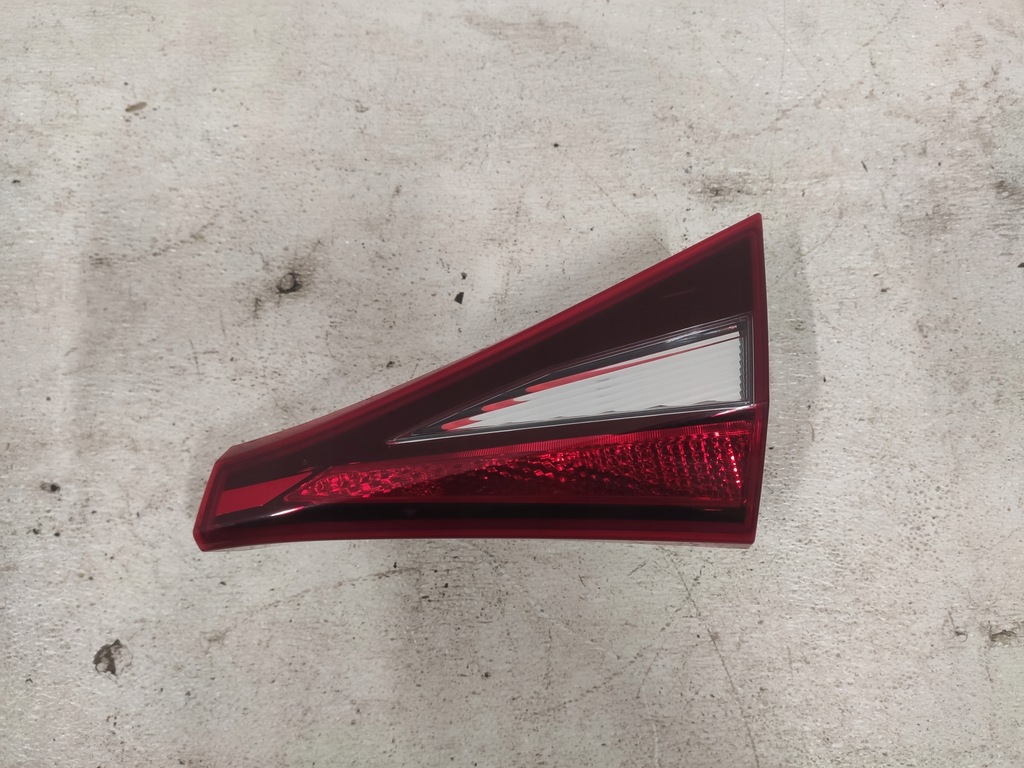 фото №1, Hyundai i20 iii 2021 лампа правая крышки багажника