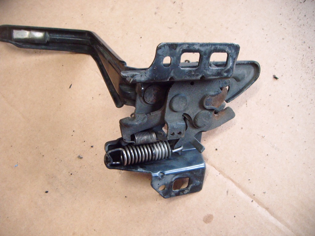 фото №6, Chevrolet hhr замок капот