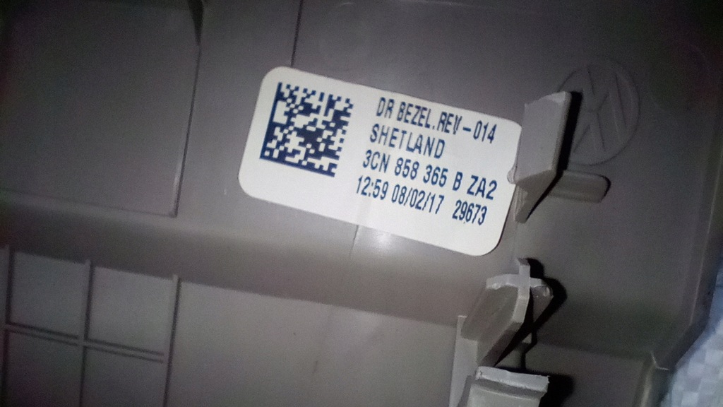 фото №5, Панель консоли pod бардачок vw atlas 3cn858365b