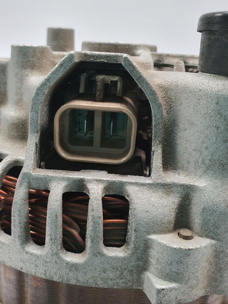 фото №5, Генератор mazda rx-8 rx8 1.3 n3h1-a3tg1291a