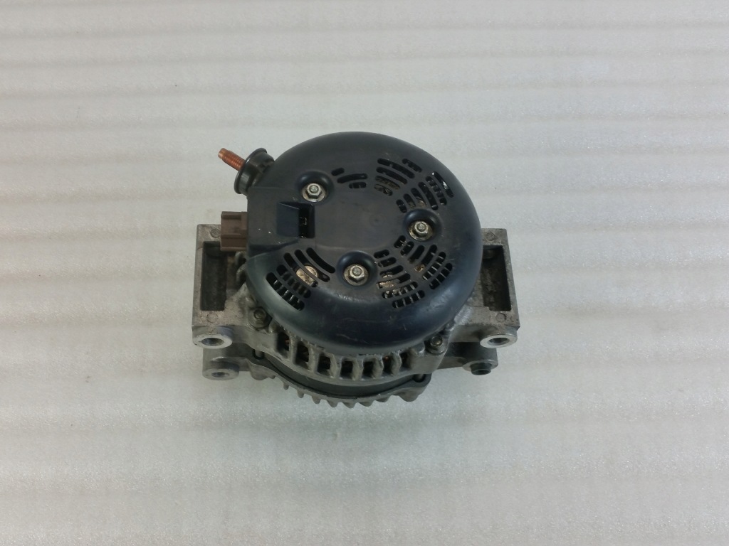 Купить Jeep grand cherokke 3.0 crd генератор p04801835ab