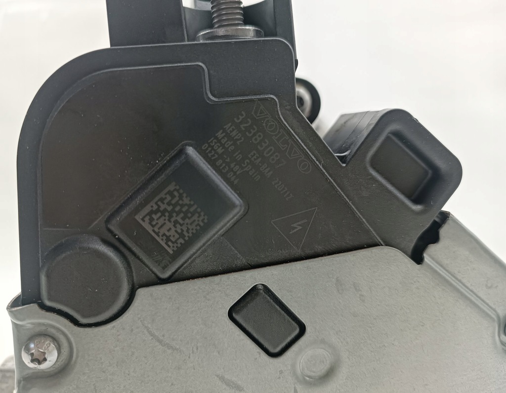 фото №7, Генератор volvo s60 iii xc60 ii xc90 ii 2.0 b hybrid 32383087