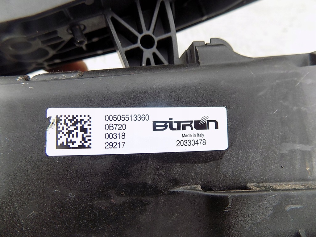 фото №2, Alfa romeo stelvio педаль газа оригинал