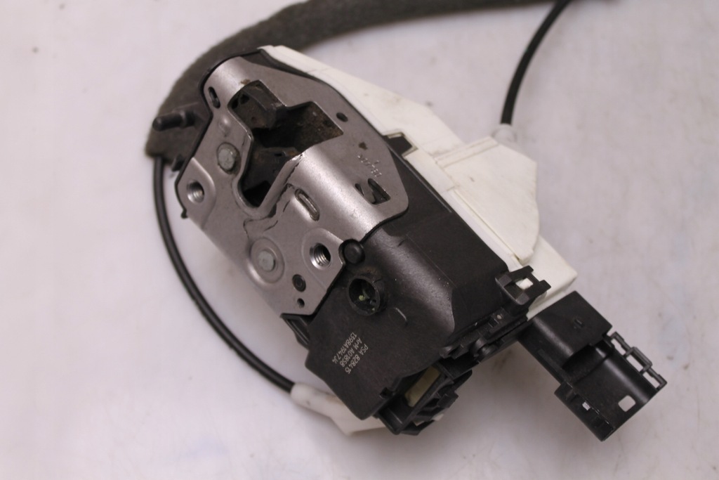 фото №8, Partner iii 08r- замок + ручка лівий bok двері