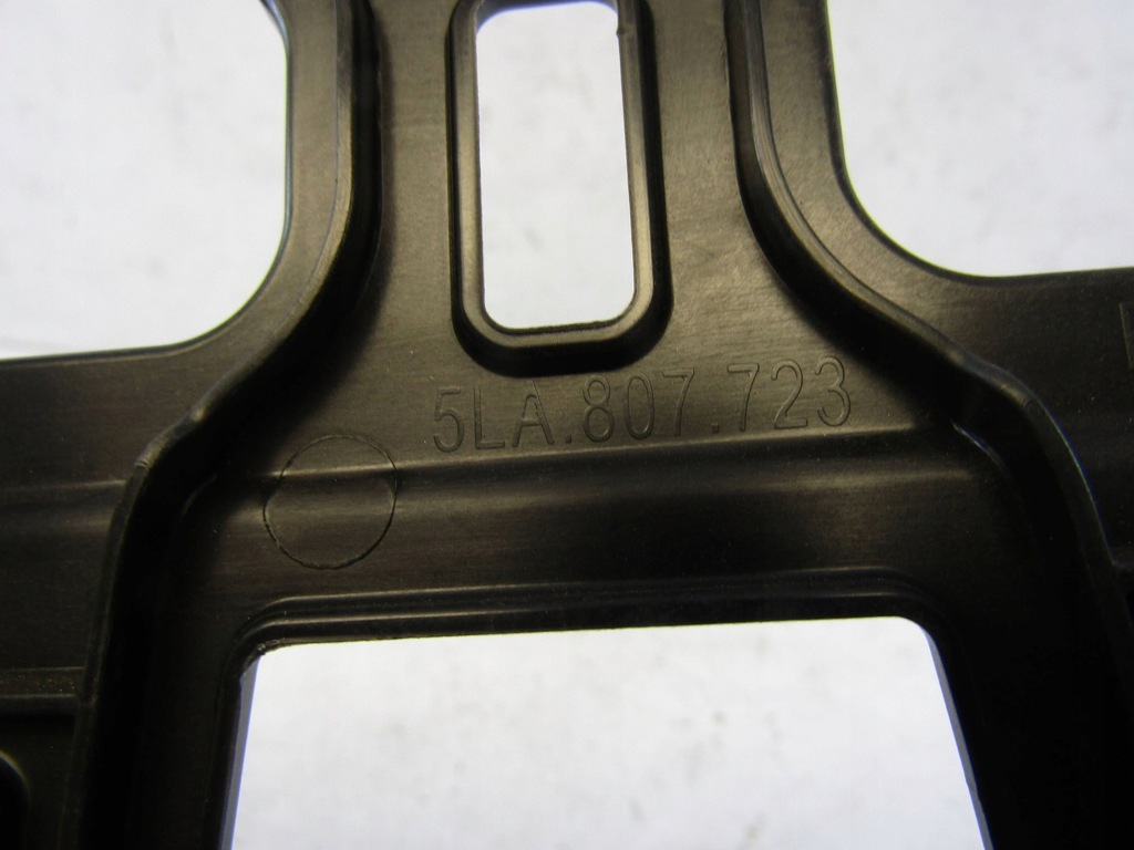 фото №10, Skoda enyaq iv усилитель решетка 5la807723