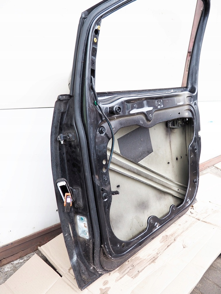 фото №10, Vw touran 1 двері праве перед передні колір lc9z