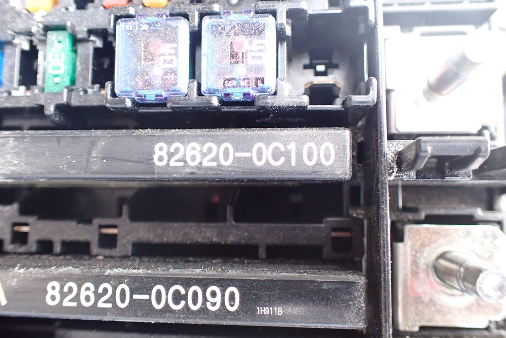 фото №7, Коробка запобіжників джгут відсік двигуна toyota tundra sequoia 2022-