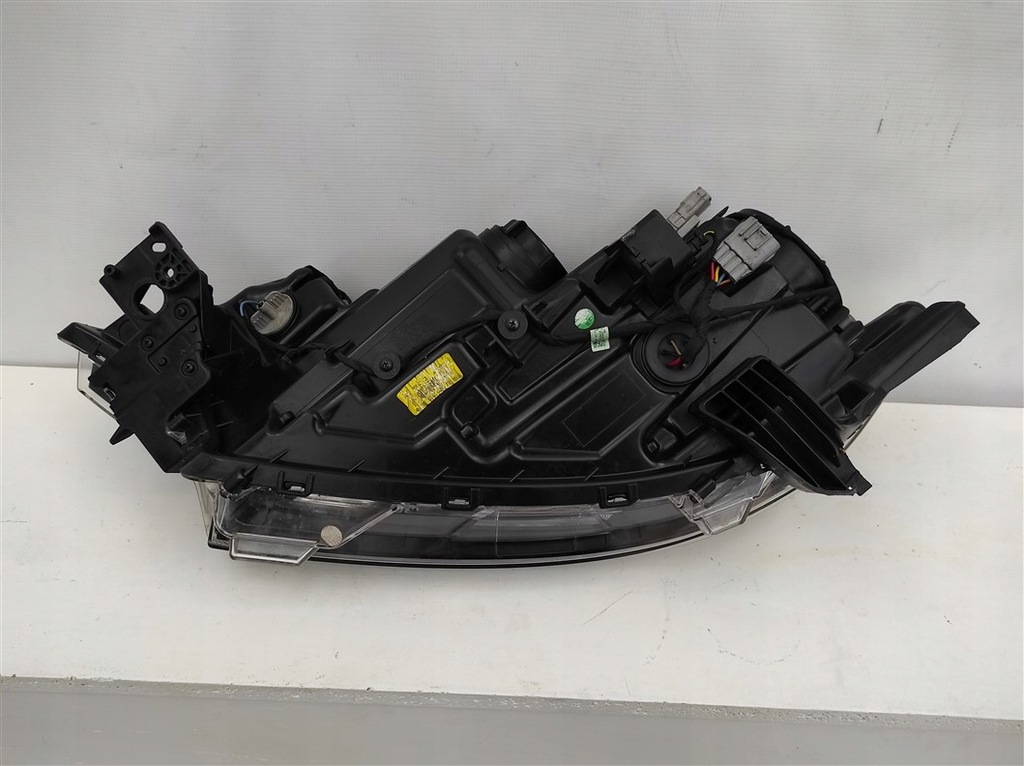 фото №11, Лампа права перед mitsubishi outlander 2016-2019