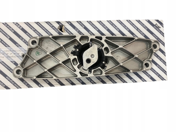 фото №1, Подушка коробки alfa romeo stelvio q4 2.0 2.2
