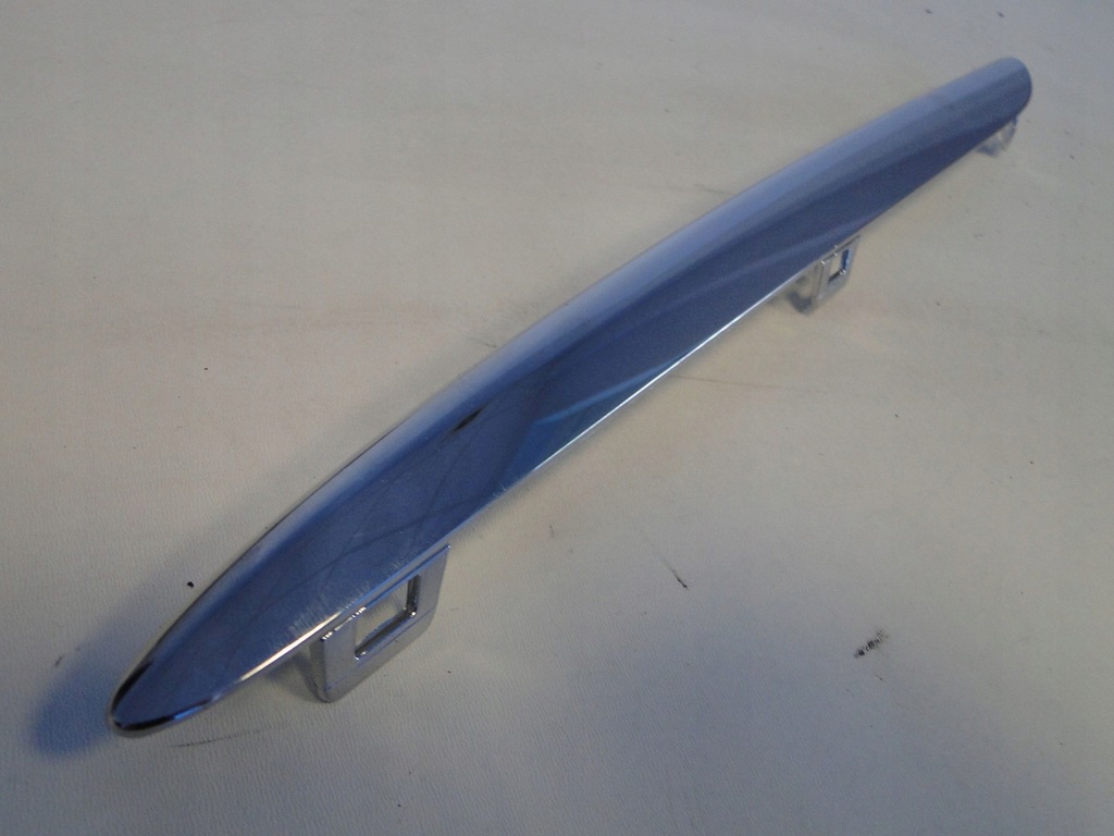 фото №4, Mercedes a w177 177 молдинг левая хром w решётка радиатора amg