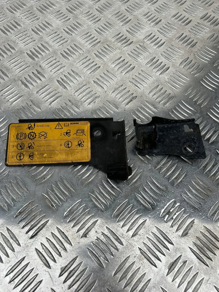 Купить Кронштейн рычаг подъёма кабины scania r 1873567 1800914