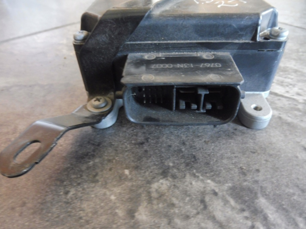 фото №4, Блок управления модуль lexus is 200t 89650-53250