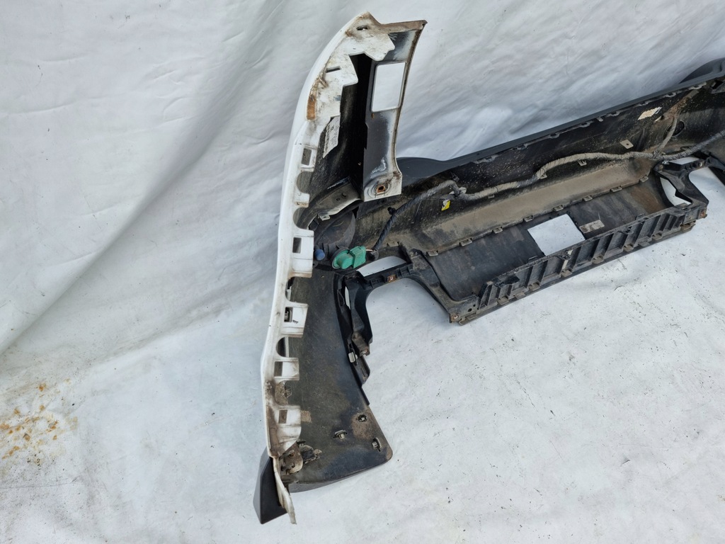 фото №10, Jeep cherokee kl 2.2 бампер задняя kompletny pdc hak