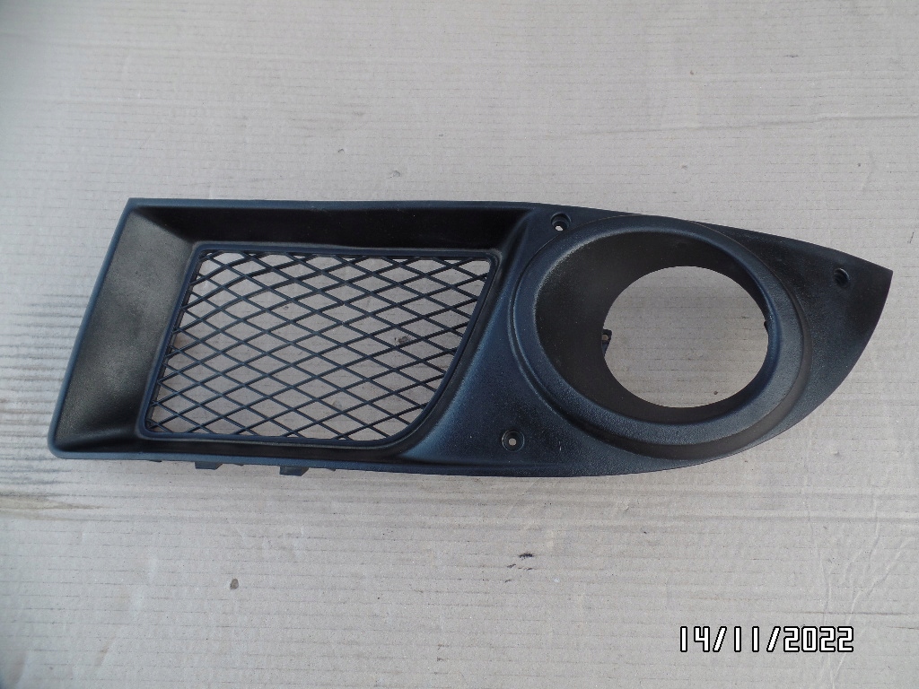 фото №1, Решётка левая бампера противотуманная фара fiat doblo i lift