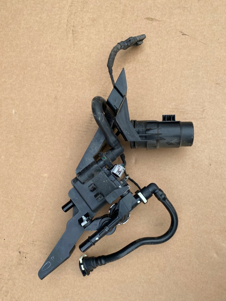 фото №1, Jeep wrangler jl 2,0 4xe клапан паров пального kompletny 2022 rok