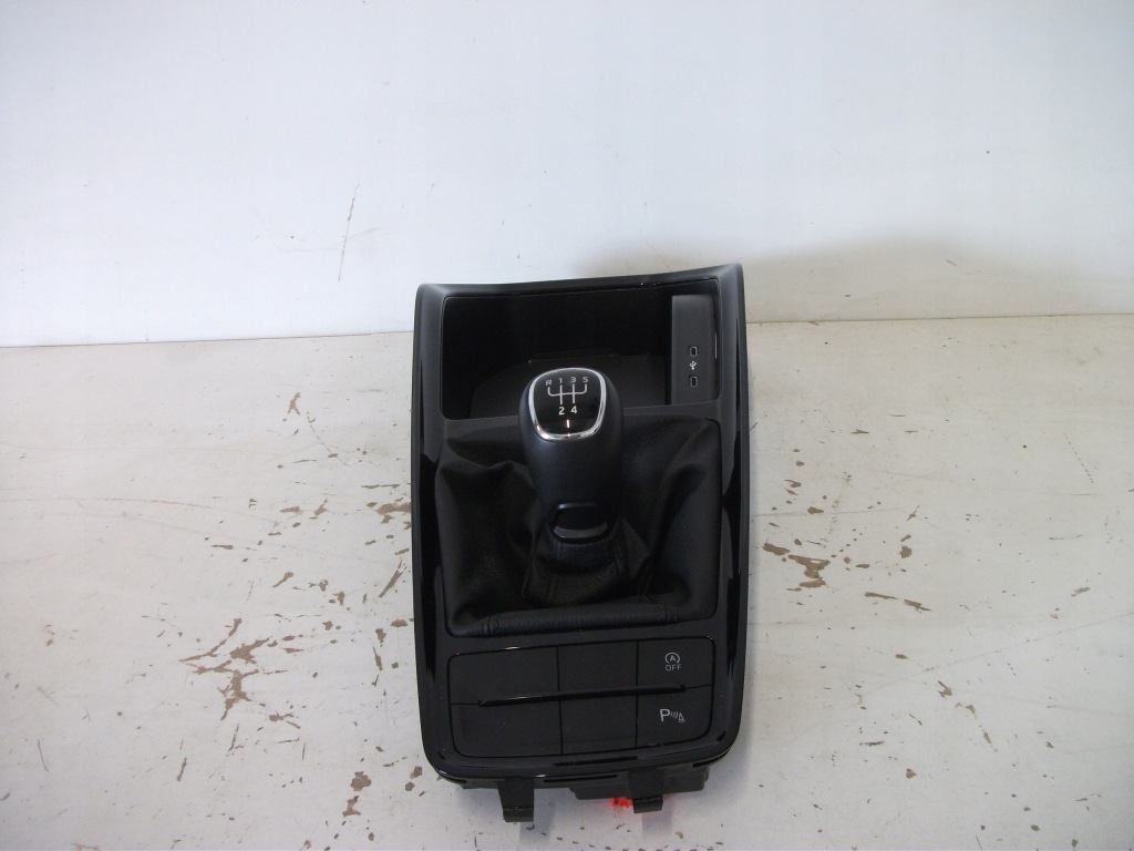 фото №1, 655863212a ручка рамка usb kamiq 655711113f 657035736