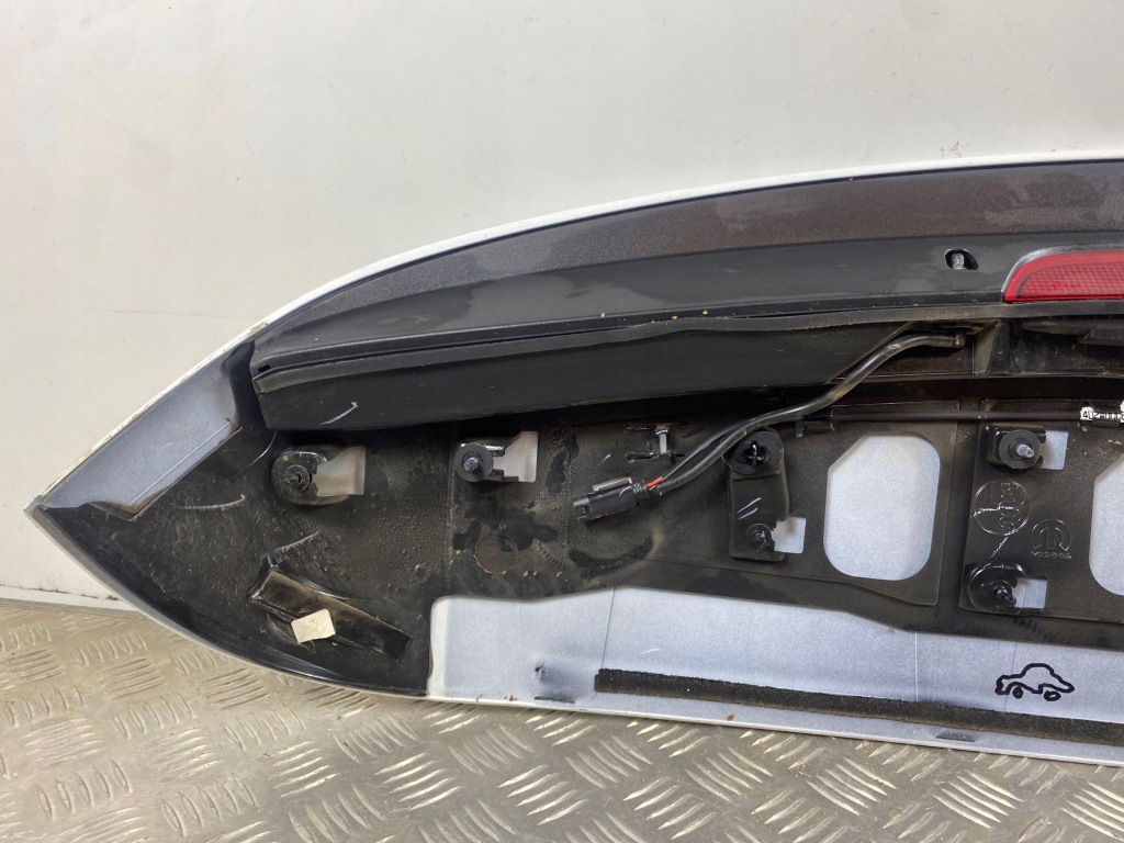 2020 alfa romeo stelvio спойлер кришки 0156151949038 Недорого