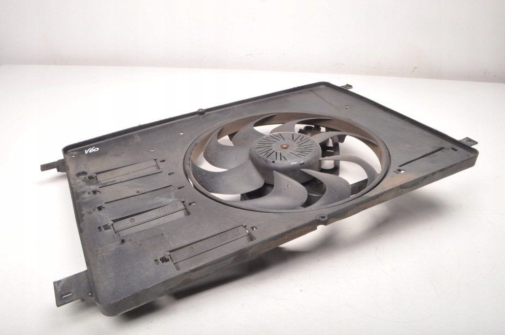 фото №8, Volvo s60 ii v60 1.6 d2 вентилятор радиатора 31305135