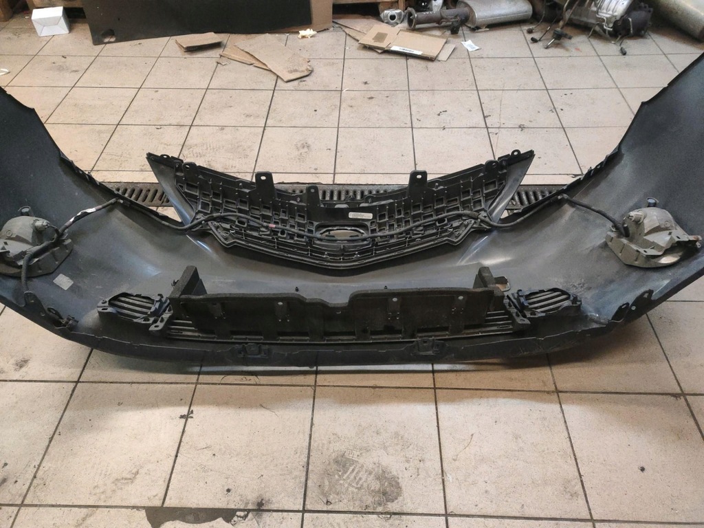 фото №9, Бампер перед toyota prius v zvw41 2014