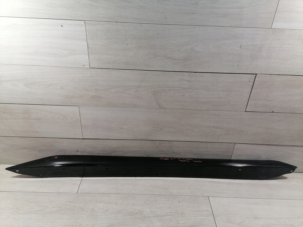 фото №1, Bmw x1 молдинг дверь правый перед 51129881952